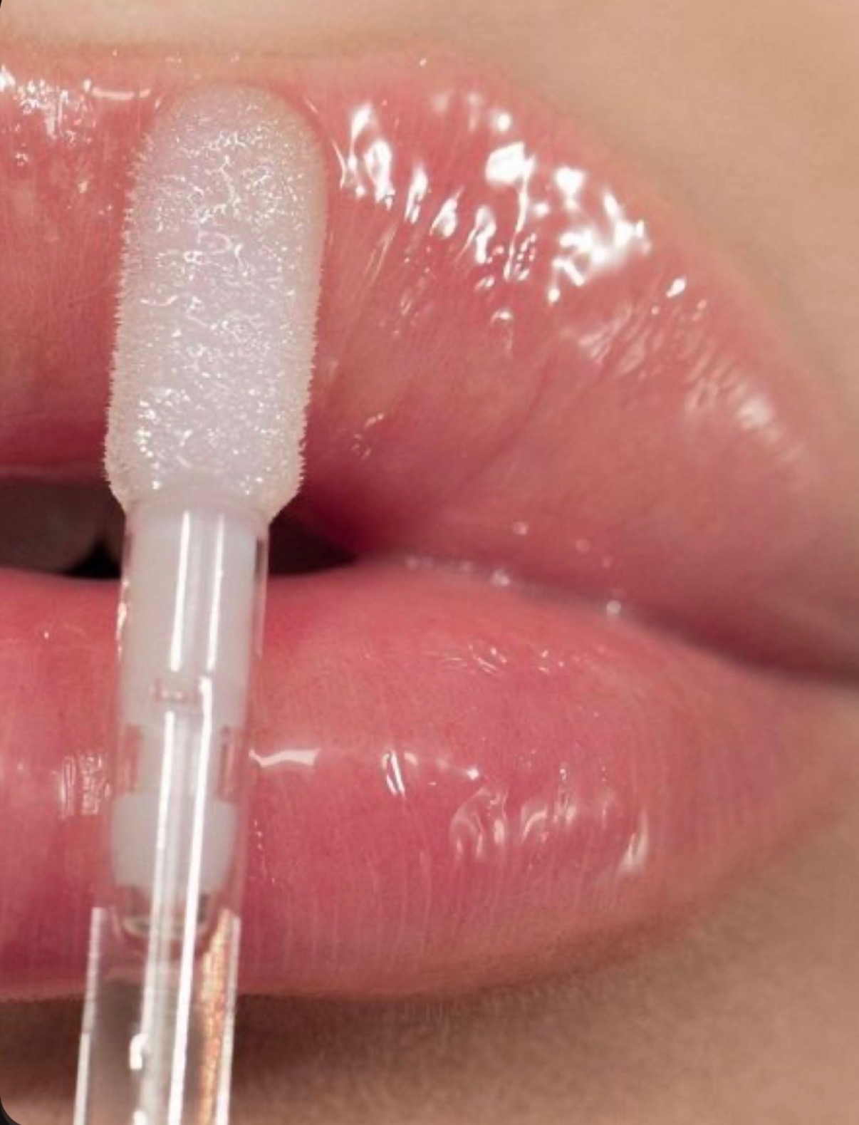 Glossy natural lip blush close-up